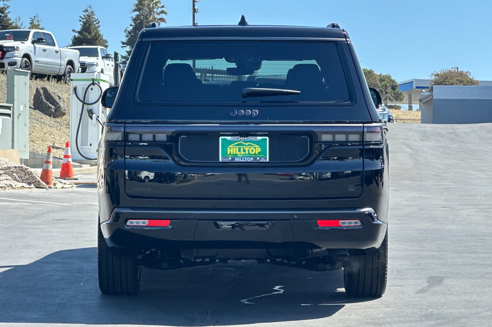 New 2026 Jeep Grand Wagoneer L 4WD image 5