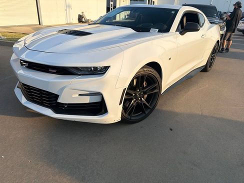 Used 2024 Chevrolet Camaro SS RWD image 1