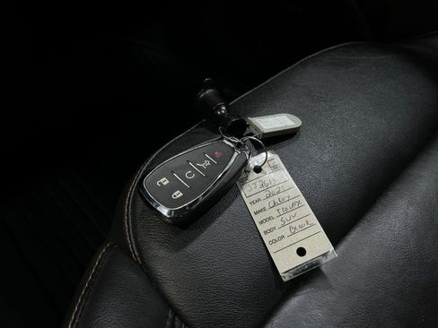 Used 2021 Chevrolet Traverse RS w/ LPO, 'HIT The Road' Package image 39