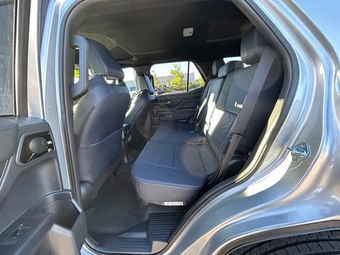 Used 2026 Toyota 4Runner Platinum AWD/4WD image 24