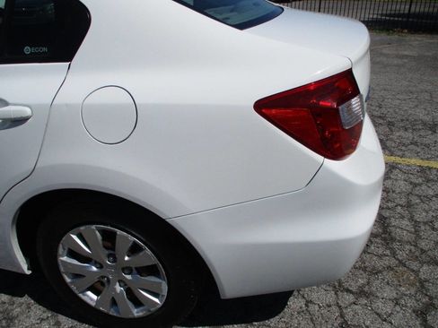 Used 2012 Honda Civic LX image 16