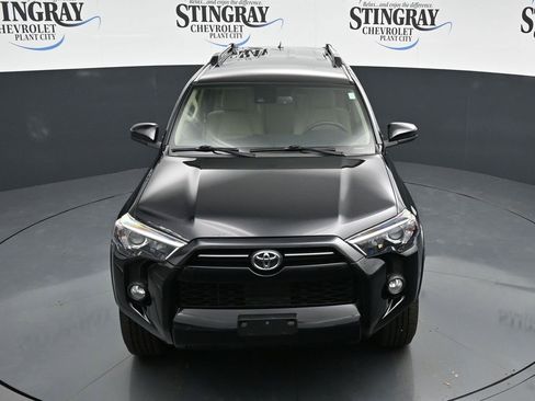 Used 2020 Toyota 4Runner SR5 image 10
