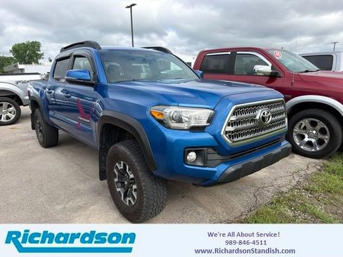 Used 2016 Toyota Tacoma TRD Off-Road w/ Towing Package AWD/4WD image 1