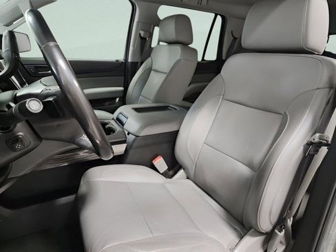 Used 2018 Chevrolet Tahoe LT w/ Luxury Package image 22