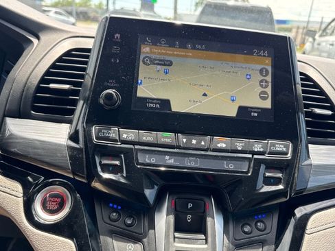 Used 2022 Honda Odyssey Elite image 20