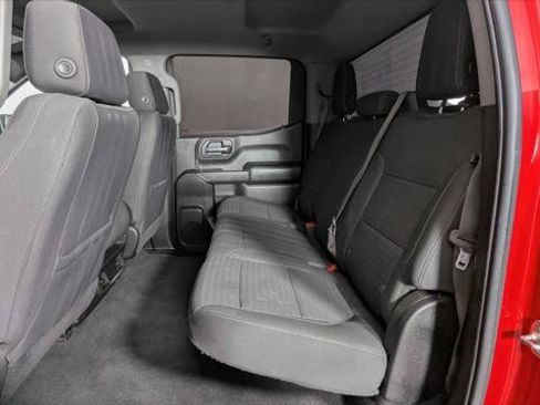 Used 2022 Chevrolet Silverado 1500 Custom RWD image 17