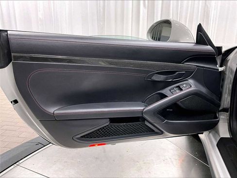 Used 2019 Porsche 911 Speedster image 24