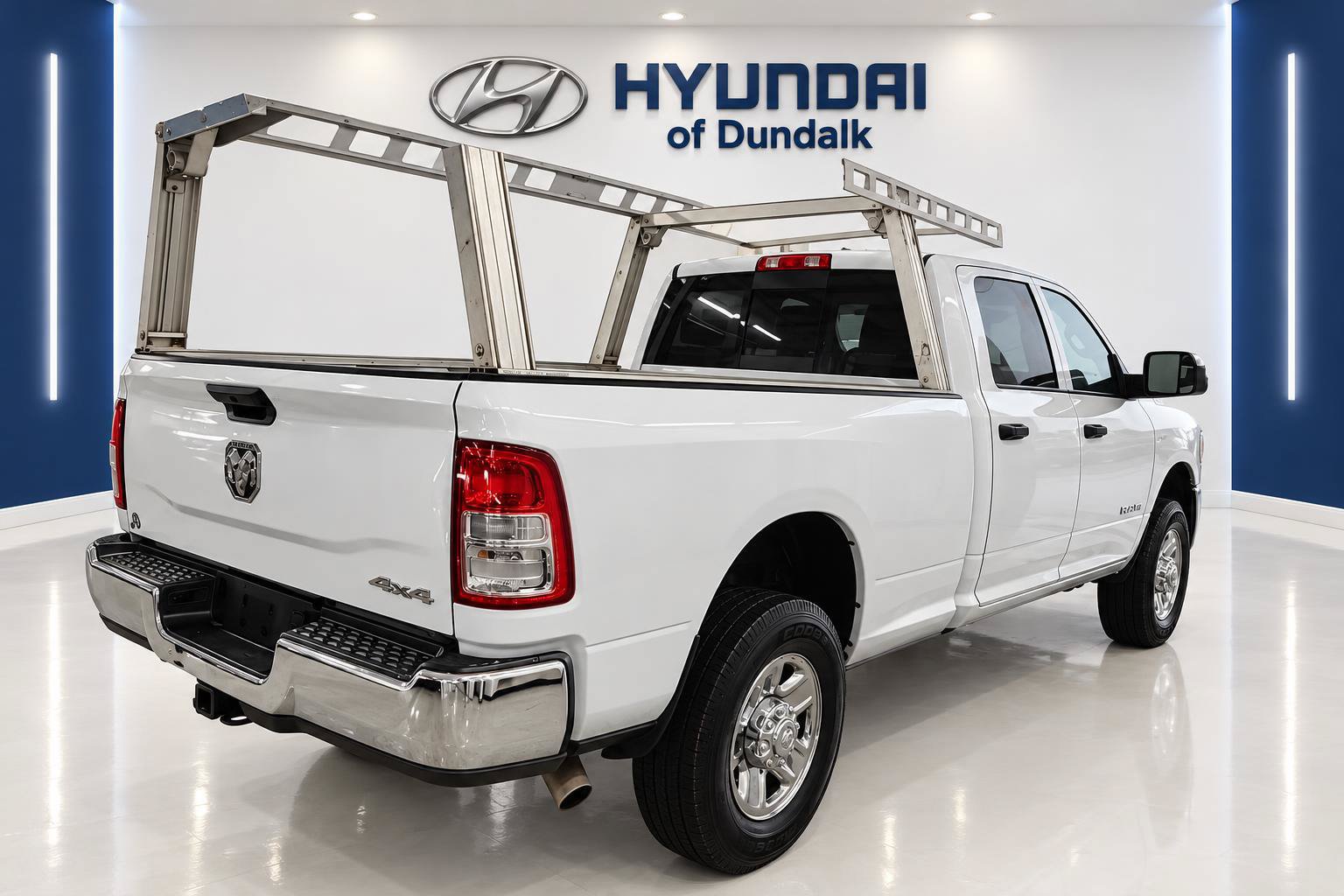 Used 2022 RAM 2500 Tradesman AWD/4WD image 4
