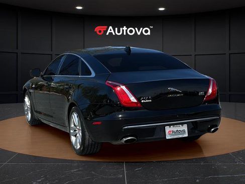 Used 2017 Jaguar XJ L Portfolio AWD/4WD image 3