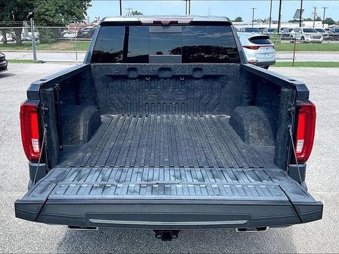 Used 2022 GMC Sierra 1500 Denali w/ Denali Reserve Package AWD/4WD image 37