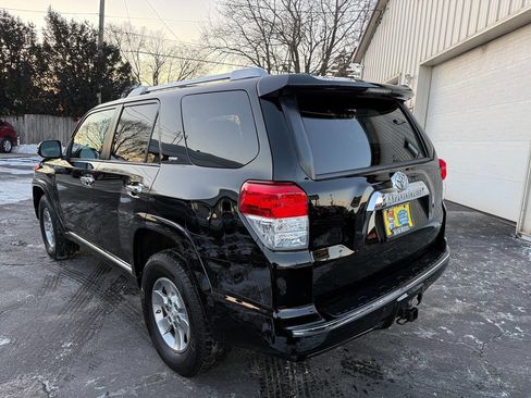Used 2011 Toyota 4Runner SR5 image 89