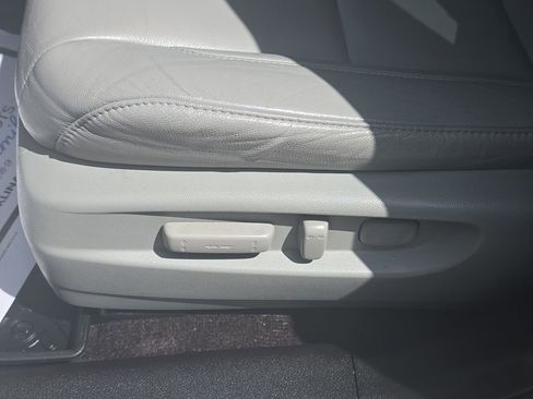 Used 2017 Acura MDX SH-AWD w/ Technology Package image 12
