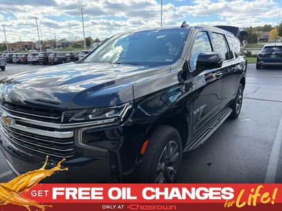 Used 2023 Chevrolet Suburban LT w/ LT Signature Plus Package