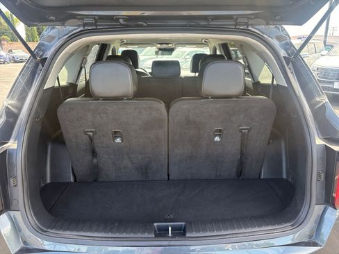 Used 2024 Kia Sorento S FWD image 34