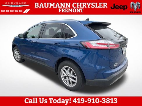 Used 2023 Ford Edge SEL w/ Convenience Package AWD/4WD image 4