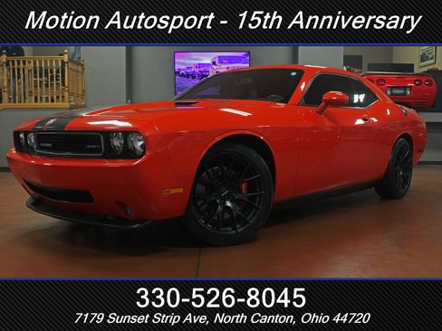 Used 2008 Dodge Challenger SRT8 image 1