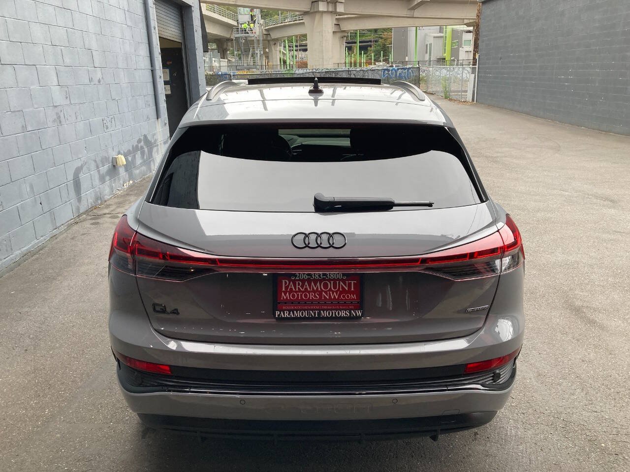 Used 2023 Audi Q4 e-tron Prestige w/ Black Optic Package AWD/4WD image 4