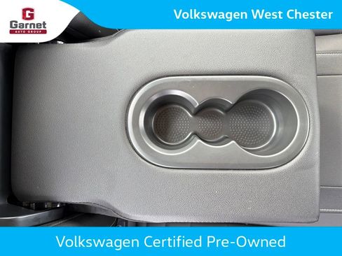 Certified 2024 Volkswagen Jetta SE FWD image 39