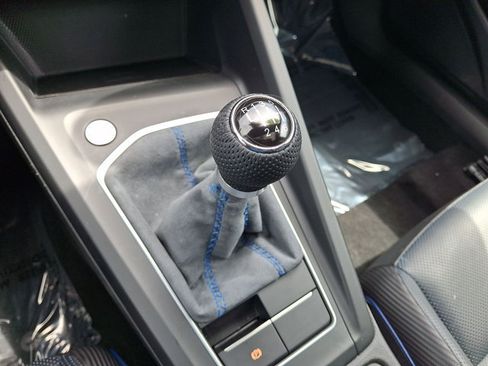 Used 2022 Volkswagen Golf R AWD/4WD image 13