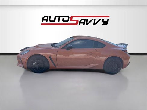 Used 2023 Toyota GR86 10th Anniversary SE image 4