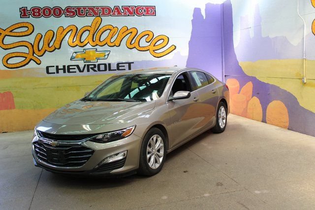 Used 2023 Chevrolet Malibu LT FWD image 2