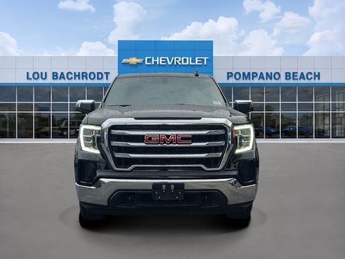 Used 2021 GMC Sierra 1500 SLE w/ Preferred Package AWD/4WD image 2