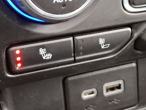 Used 2023 Chevrolet Tahoe LT image 19