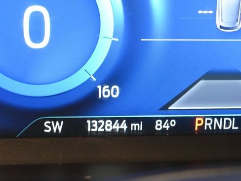 Used 2021 Ford Escape Titanium AWD/4WD image 14