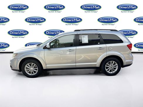 Used 2013 Dodge Journey SXT w/ Flexible Seating Group image 31