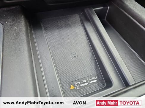 Used 2022 GMC Sierra 2500 Denali w/ Denali Black Diamond Edition image 29