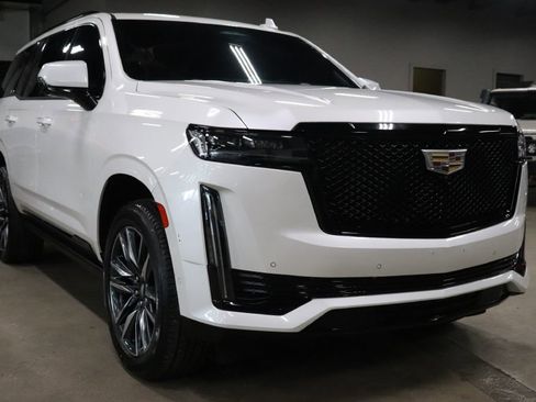 Used 2021 Cadillac Escalade Sport Platinum image 7