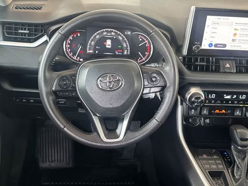 Certified 2023 Toyota RAV4 XLE w/ Convenience Package AWD/4WD image 15