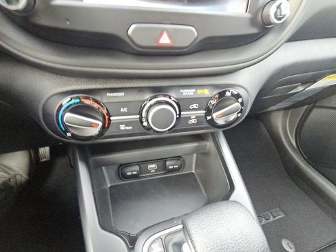 New 2025 Kia Soul LX image 15