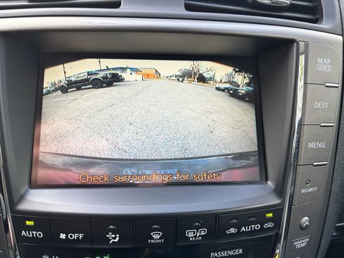 Used 2009 Lexus IS 350 image 19