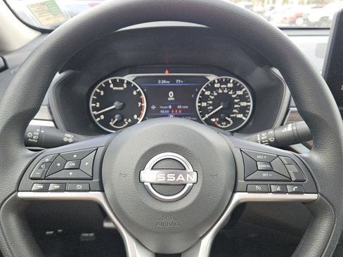 New 2026 Nissan Altima 2.5 SV FWD image 11