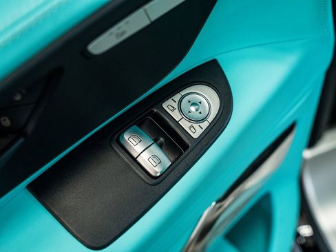 Used 2023 Mercedes-Benz Metris Passenger image 32