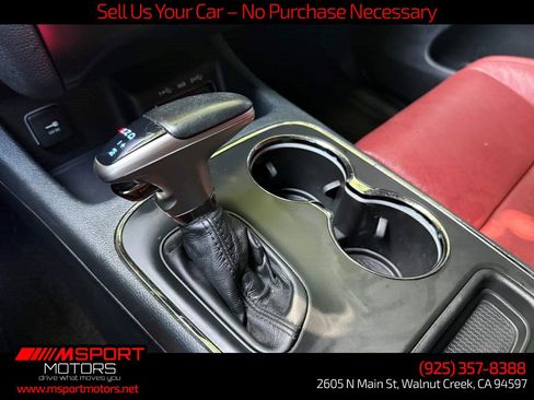 Used 2018 Dodge Durango SRT w/ Technology Group AWD/4WD image 21