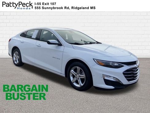 Used 2024 Chevrolet Malibu LT image 1