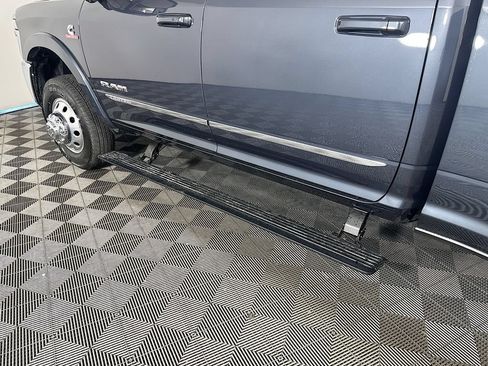 New 2026 RAM 3500 Limited AWD/4WD image 21