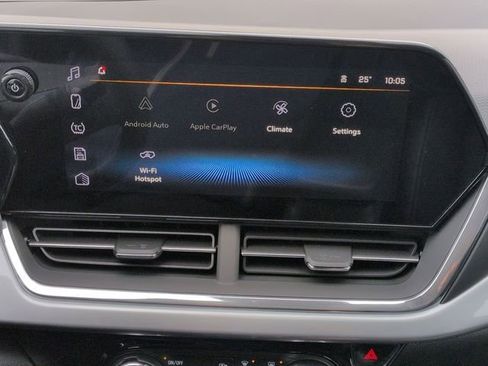 New 2026 Chevrolet Trax LT image 14