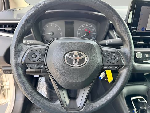 Used 2024 Toyota Corolla LE FWD image 20