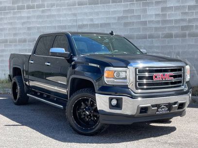 Used 2015 GMC Sierra 1500 SLT w/ SLT Crew Cab Value Package