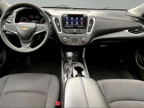 Used 2024 Chevrolet Malibu LT FWD image 8