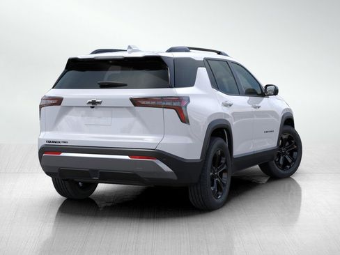 New 2026 Chevrolet Equinox LT AWD/4WD image 5