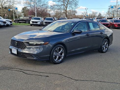 Used 2023 Honda Accord EX-L image 3