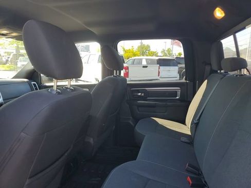 Used 2022 RAM 1500 Warlock AWD/4WD image 9