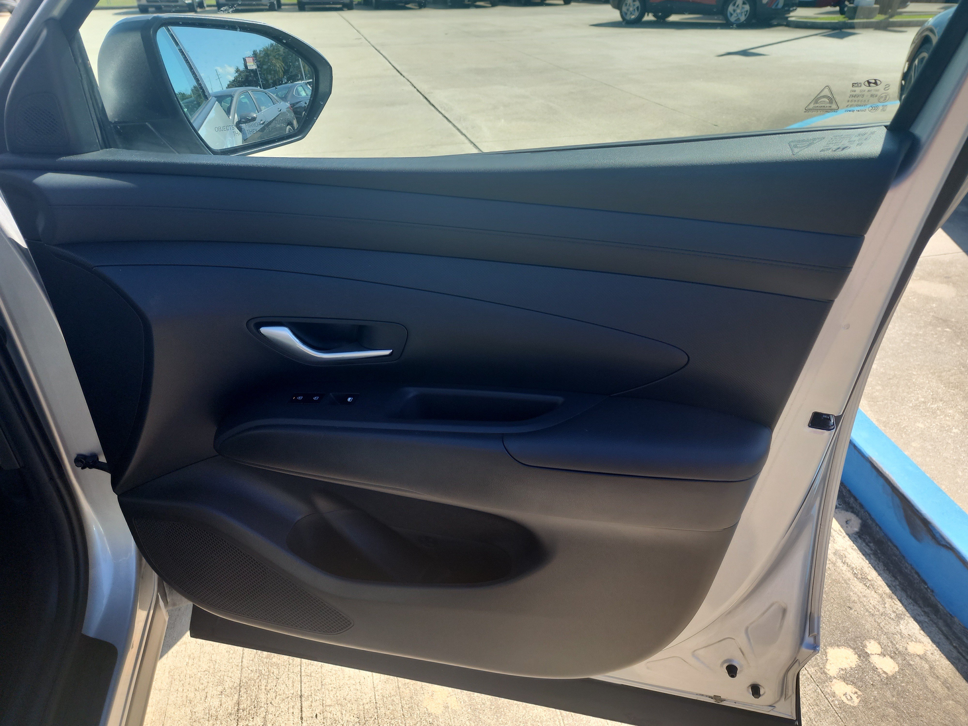 Used 2026 Hyundai Tucson SE FWD image 16