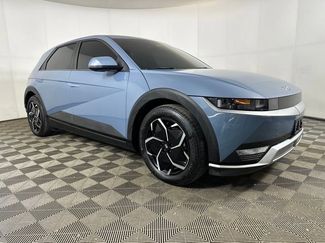 Used 2024 Hyundai Ioniq 5 SEL video 2