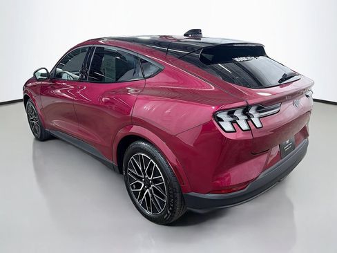 Used 2025 Ford Mustang Mach-E Premium AWD/4WD image 7