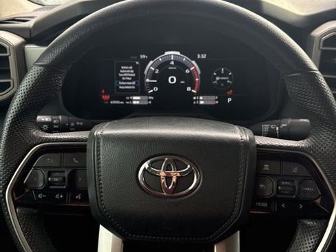 Used 2024 Toyota Tundra Limited image 24